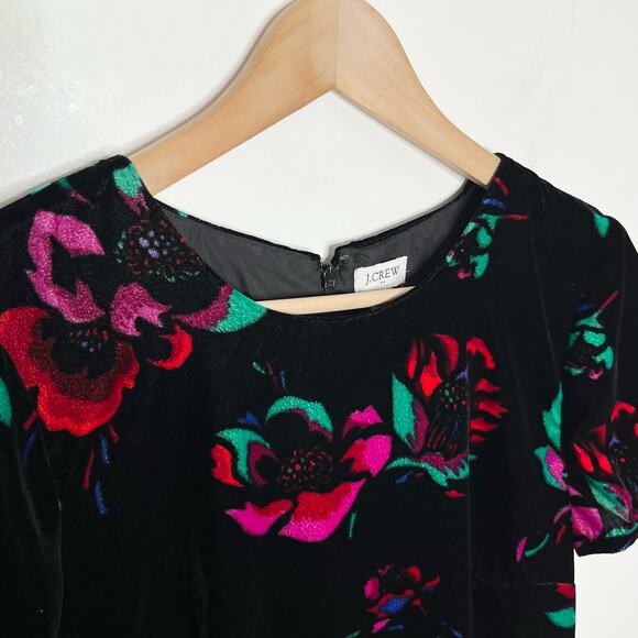 J. Crew Womens Short Sleeve Velvet Flutter Dress 4 Black Raspberry Floral Ruffle - Picture 6 of 11